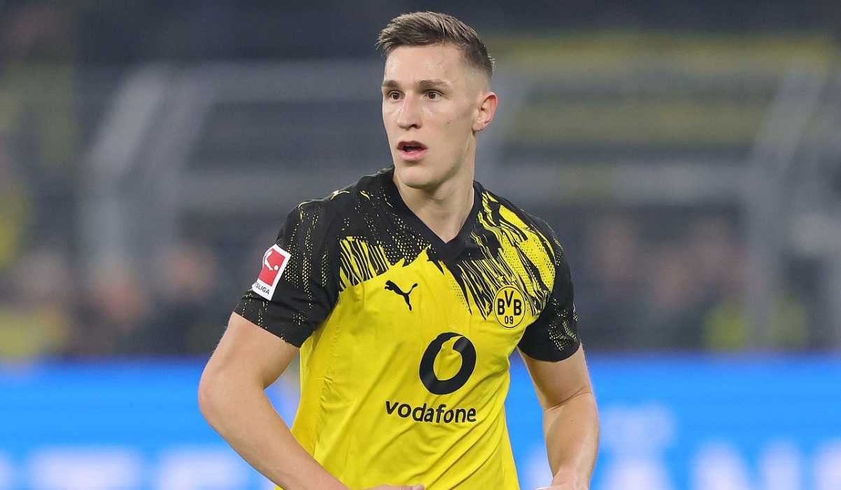 Nico Schlotterbeck di laga Borussia Dortmund v Borussia Monchengladbach Nico Schlotterbeck di laga Borussia Dortmund v Borussia Monchengladbach
