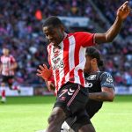 Noah Sadiki Jadi Rebutan, Man United Tantang Chelsea di Bursa Transfer