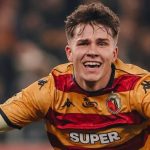 Barcelona Kejar Wonderkid Polandia, Saingi The Blues dan The Cityzens Raksasa Eropa Rebutan Oskar Pietuszewski, Barca Terdepan!