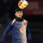 Pedri dalam sesi latihan Barcelona jelang tandang ke Espanyol