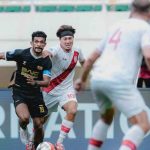 Ricky Kambuaya Berduel dengan Kodai Tanaka di Laga Dewa United vs Persis Solo di Pekan ke-15