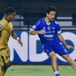 Thom Haye dan Ardi Idrus saat Persib Bandung Menjamu Bhayangkara FC di Pekan ke-15