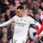 Cedera Baru dan Kritik Media Spanyol Warnai Performa Terbaik Trent Alexander-Arnold Trent Alexander-Arnold melepaskan umpan silang di laga Athletic Bilbao vs Real Madrid