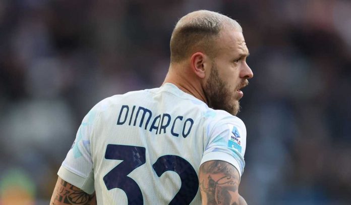 Aksi Federico Dimarco di laga Udinese Calcio v Internazionale Milan di Serie A Aksi Federico Dimarco di laga Udinese Calcio v Internazionale Milan di Serie A