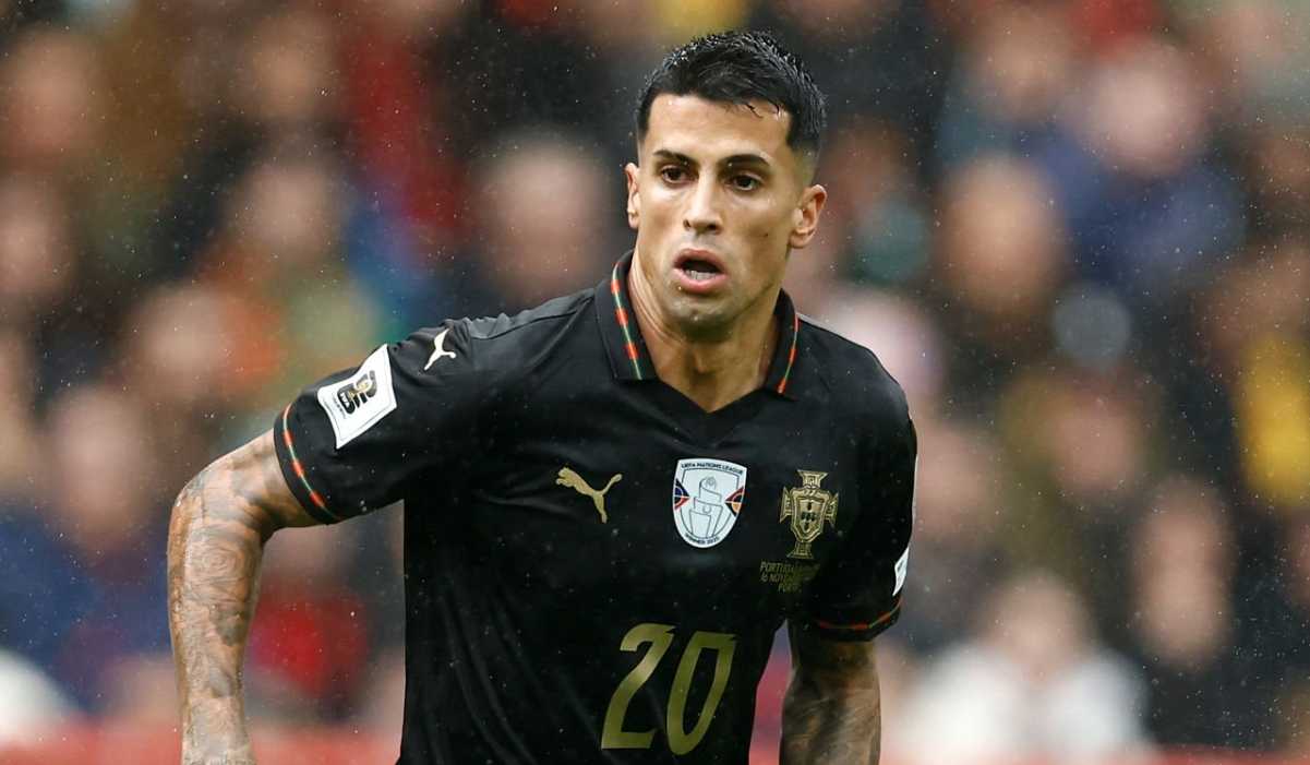 Aksi Joao Cancelo di laga Portugal vs Armenia Aksi Joao Cancelo di laga Portugal vs Armenia