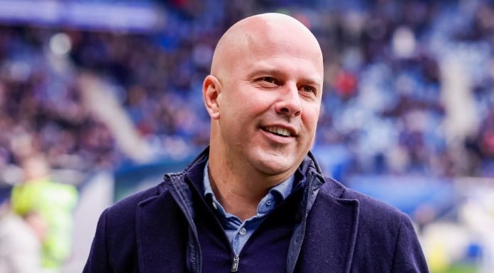 Belanja Mahal Belum Cukup, Arne Slot Minta Liverpool Tambah Amunisi Belanja Mahal Belum Cukup, Arne Slot Minta Liverpool Tambah Amunisi