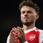 Ben White Everton berpeluang terjadi pada musim panas. Arsenal masih menahan sang bek meski menit bermainnya menurun musim ini.