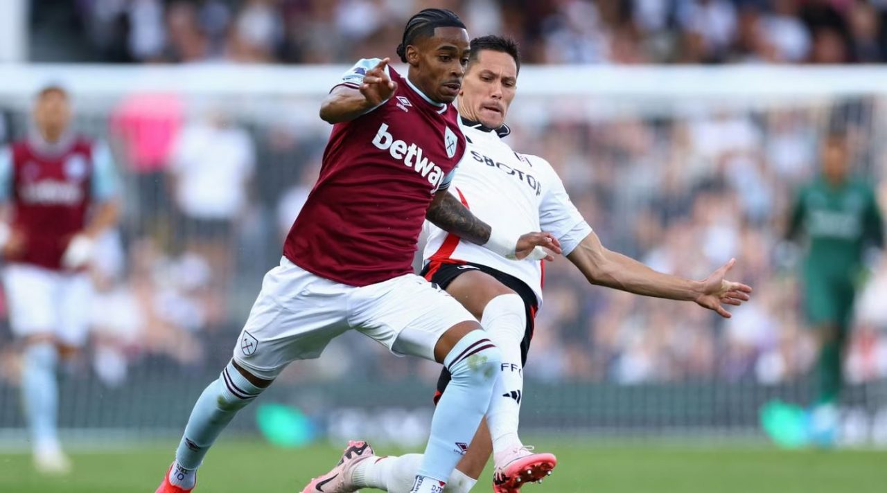 Crysencio Summerville pemain West Ham United