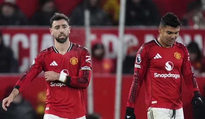 Gestur Bruno Fernandes dan Casemiro di laga Manchester United kontra West Ham Gestur Bruno Fernandes dan Casemiro di laga Manchester United kontra West Ham