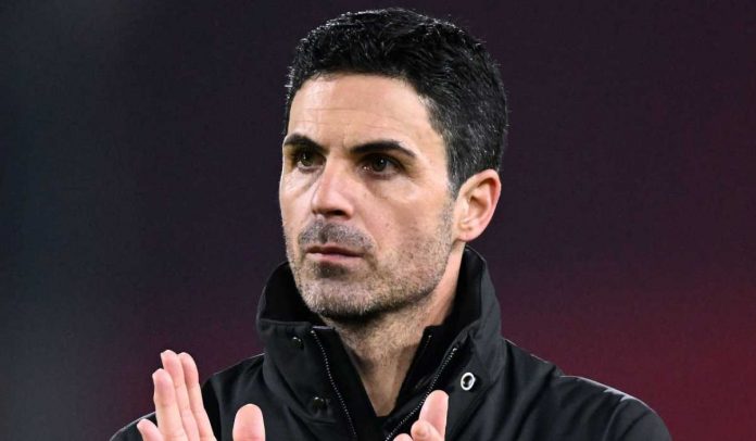 Gestur Mikel Arteta usai laga Nottingham Forest vs Arsenal