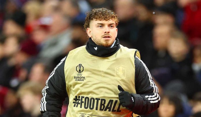 Harvey Elliot saat pemanasan jelang laga Aston Villa vs BSC Young Boys di Europa League Harvey Elliot saat pemanasan jelang laga Aston Villa vs BSC Young Boys di Europa League