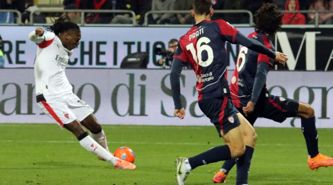 Hasil Cagliari vs AC Milan - Liga Italia