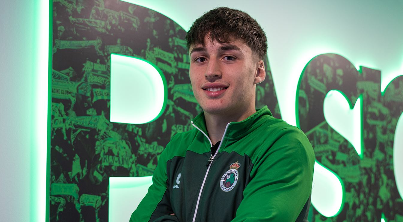 Jorge Salinas pemain Racing Santander Jorge Salinas pemain Racing Santander