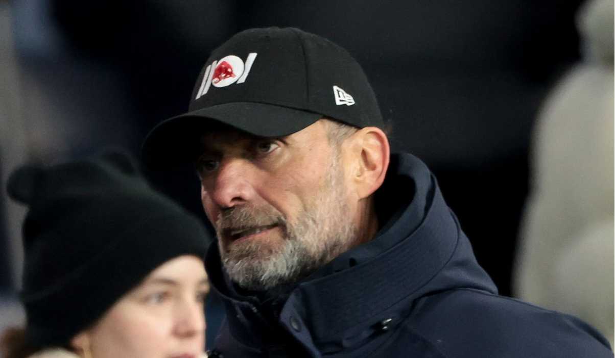 Jurgen Klopp saat menyaksikan laga Paris Saint-Germain v Paris di Ligue 1