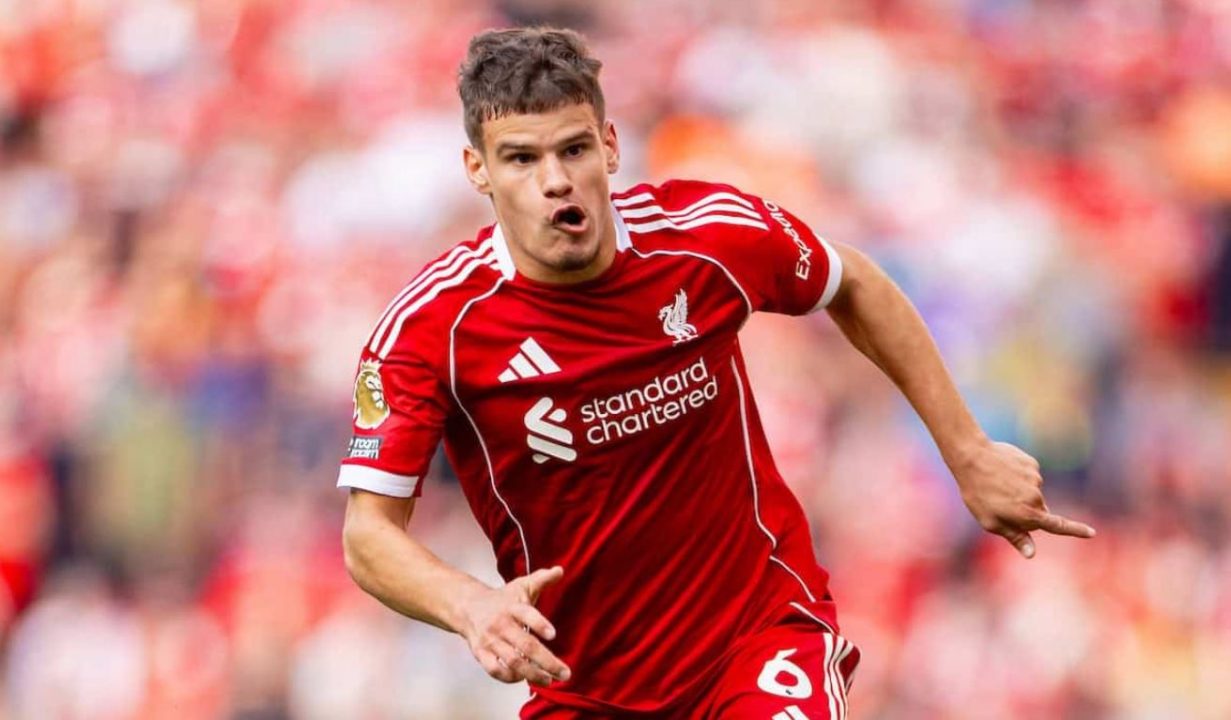 Kena Mental di Awal Musim, Milos Kerkez Kini Bikin Arne Slot Terpukau