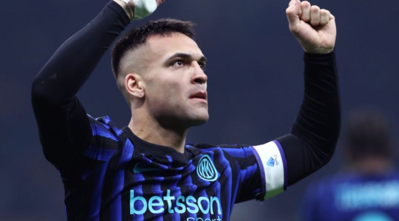 Klasemen Liga Italia Serie A memanas dengan Inter Milan, AC Milan dan Napoli bersaing ketat Klasemen Liga Italia Serie A memanas dengan Inter Milan, AC Milan dan Napoli bersaing ketat