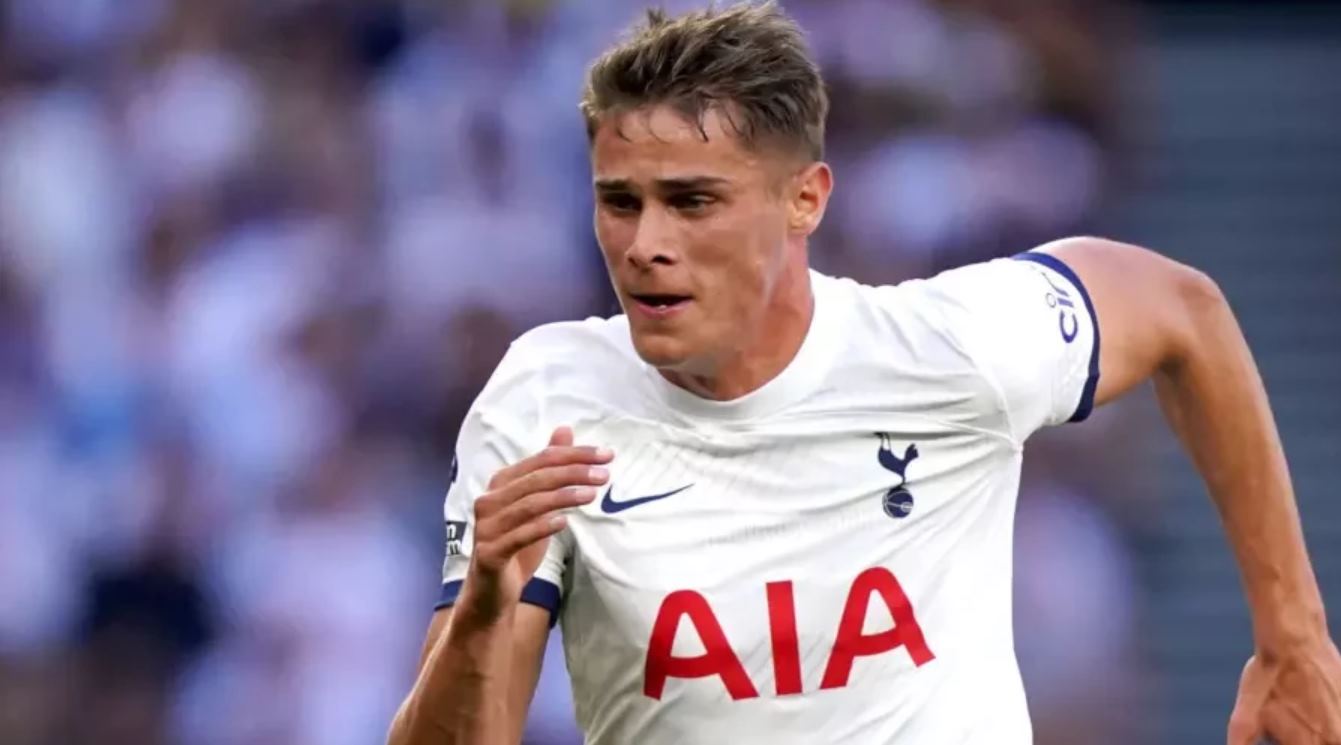 Update Transfer Liverpool (23/01/2026): Pantau Bek Termahal Dunia, Masa Depan Salah dan Adam Wharton