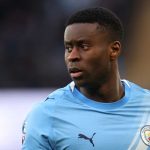 Liverpool Dinilai Buang Kesempatan Penting Soal Transfer Marc Guehi, Rugi Banget Jadinya Marc Guehi menjalani laga debutnya di laga Manchester City vs Wolves di Premier League