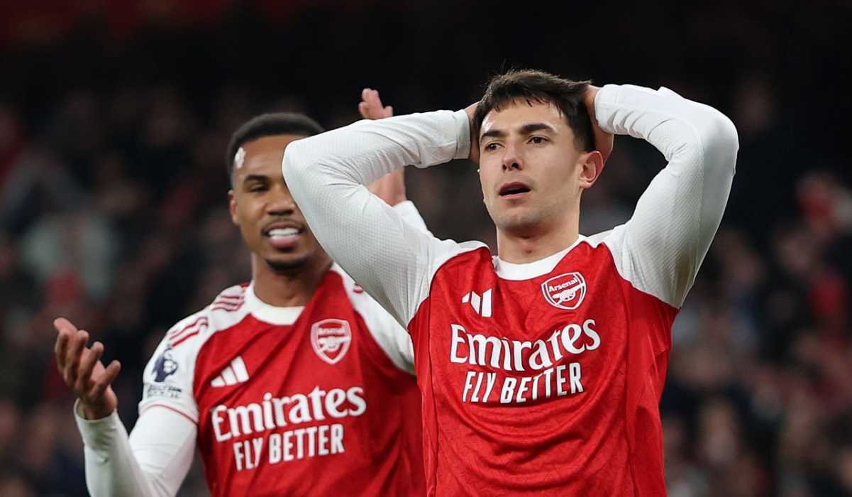 Martin Zubimendi tampak kecewa di laga Arsenal vs Manchester United di Premier League