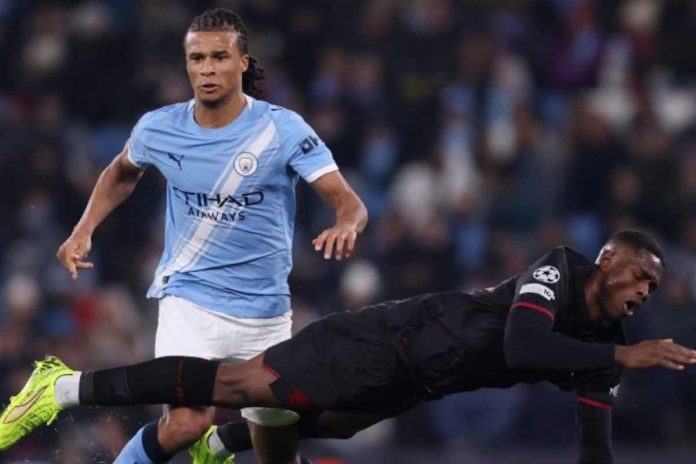 Nathan Ake dalam sebuah laga Manchester City