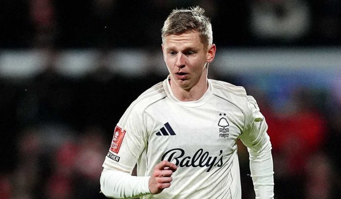 Oleksandr Zinchenko di laga Wrexham vs Nottingham Forest di Piala FA Oleksandr Zinchenko di laga Wrexham vs Nottingham Forest di Piala FA