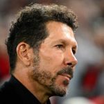 Pelatih Atletico Diego Simeone Siapkan Rencana Khusus untuk Menjaga Vinicius Jr di Piala Super