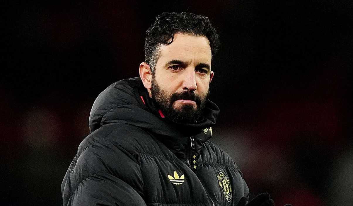 Ruben Amorim punya kesempatan belanja pemain di bursa transfer Januari