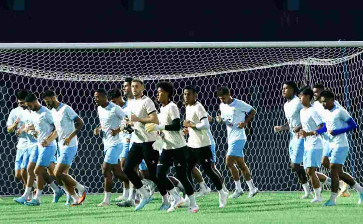Sesi Latihan Persib Bandung Jelang Tandang ke Persik Kediri
