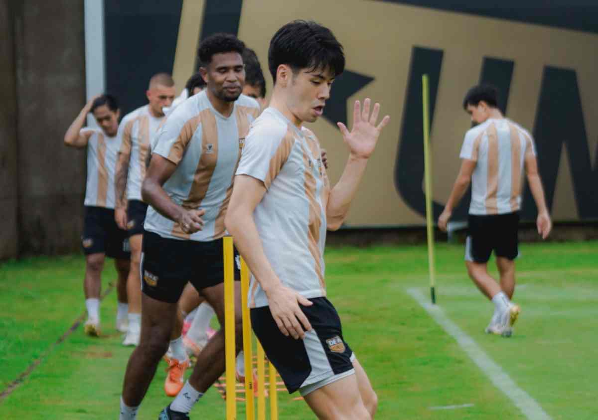 Taisei Marukawa dalam sesi latihan jelang Dewa United tandang ke Persijap Jepara Taisei Marukawa dalam sesi latihan jelang Dewa United tandang ke Persijap Jepara