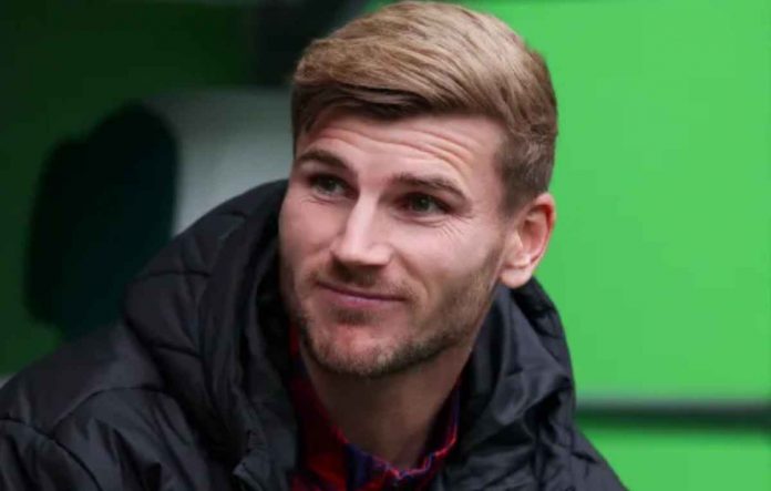 Timo Werner dalam sebuah kesempatan di bench RB Leipzig