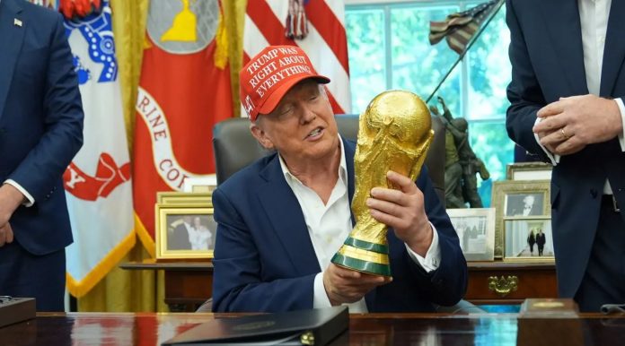 Usai Serangan Venezuela, Trump Singgung Kolombia dan Meksiko Jelang Piala Dunia 2026 Usai Serangan Venezuela, Trump Singgung Kolombia dan Meksiko Jelang Piala Dunia 2026