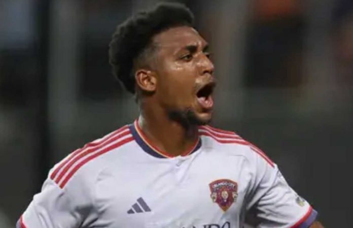 Villarreal Dapatkan Satu Lagi Pemain Amerika - Alex Freeman