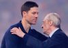 Xabi Alonso berpelukan dengan FLorentino Perez