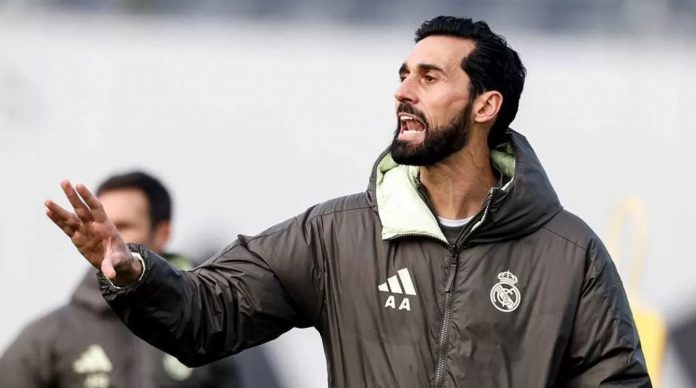 Alvaro Arbeloa pelatih Real Madrid Alvaro Arbeloa pelatih Real Madrid