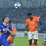 Andrew Jung dalam aksinya di laga Persib vs Ratchaburi