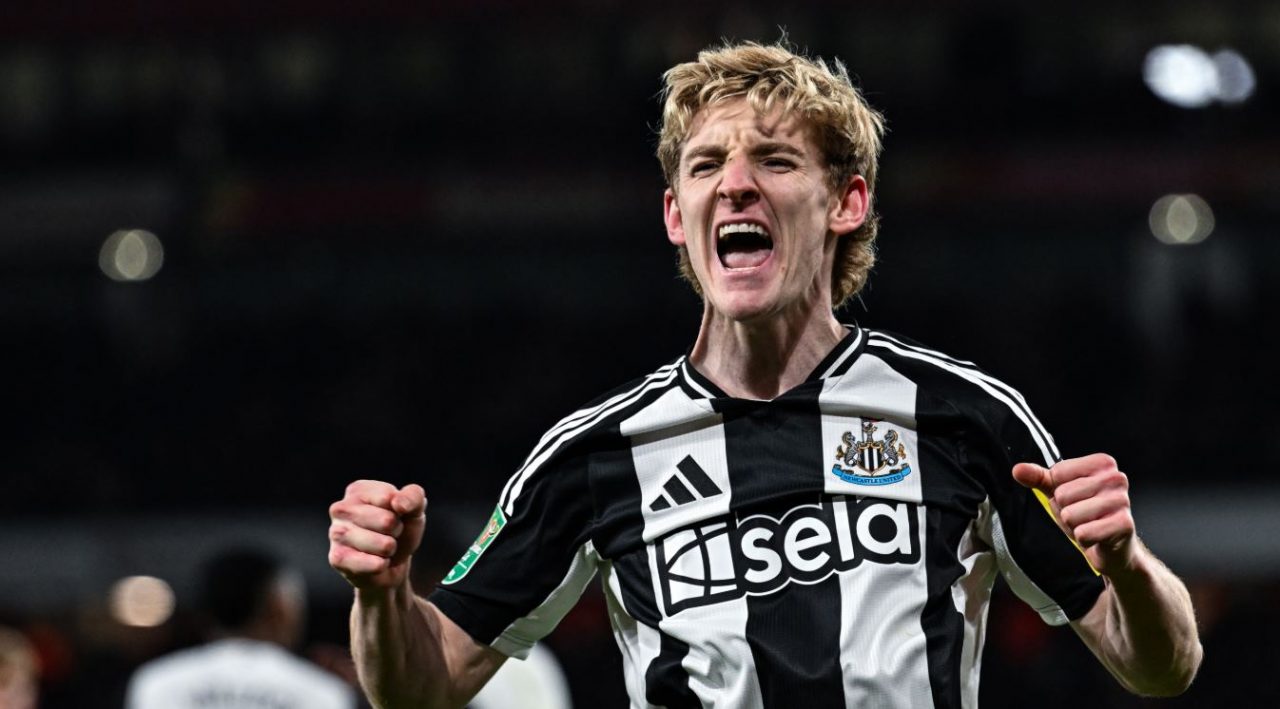 Liverpool Ungguli Man City dalam Perburuan Anthony Gordon Musim Panas Ini