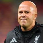 Arne Slot pelatih Liverpool