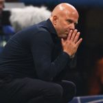 Arne Slot pelatih Liverpool