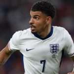 Aston Villa Bidik Morgan Gibbs-White, Nottingham Forest Berada di Persimpangan Sulit