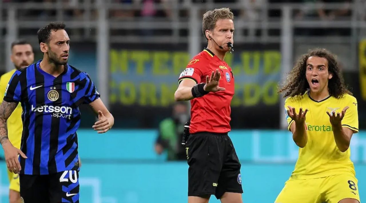 Gol Telat Samardzic Bawa Atalanta Taklukkan Napoli dalam Duel Zona Liga Champions