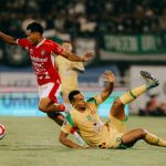 Bali United menjamu Persebaya di pekan ke-20