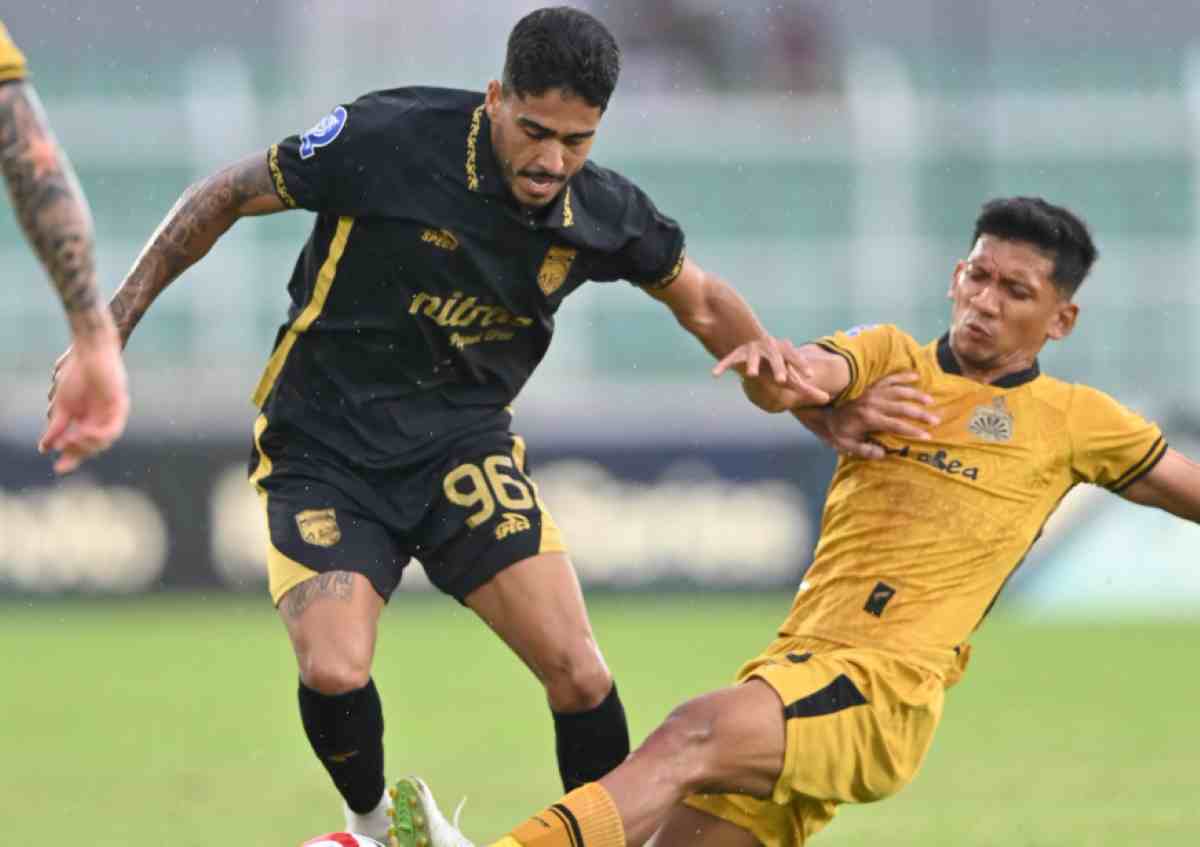 Bhayangkara FC menjamu Borneo FC di pekan ke-20