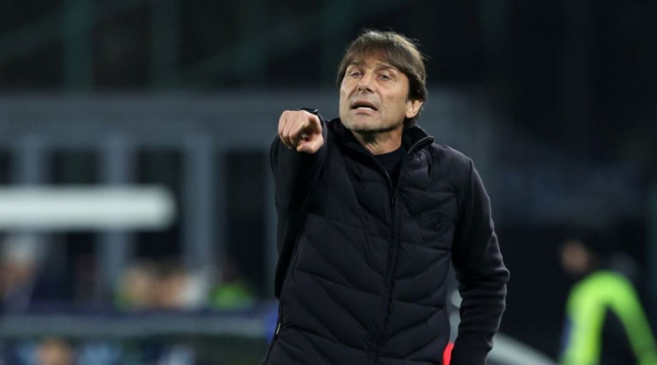 Conte Kritik Wasit dan VAR setelah Napoli Kalah Adu Penalti dari Como