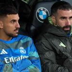 Dani Ceballos dan Dani Carvajal di Bench Real Madrid saat Tandang ke Valencia