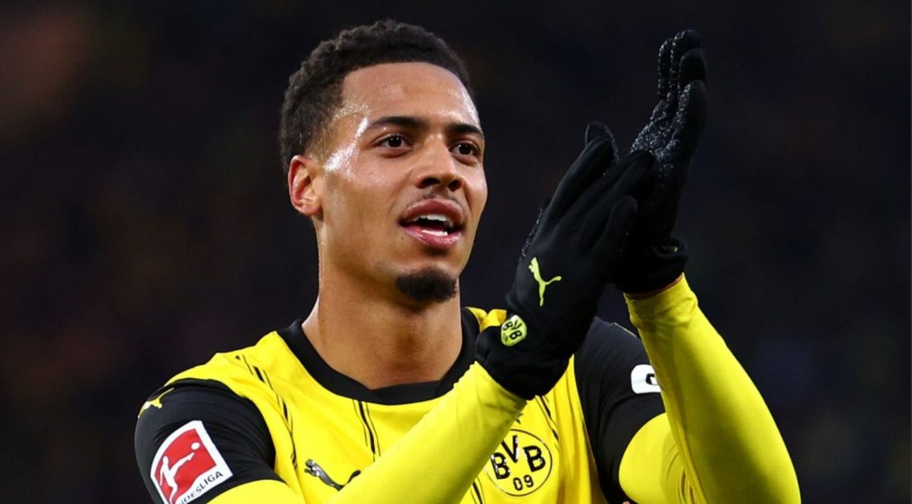 Felix Nmecha pemain Borussia Dortmund