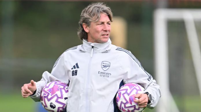 Gabriel Heinze pelatih pertahanan Arsenal Gabriel Heinze pelatih pertahanan Arsenal