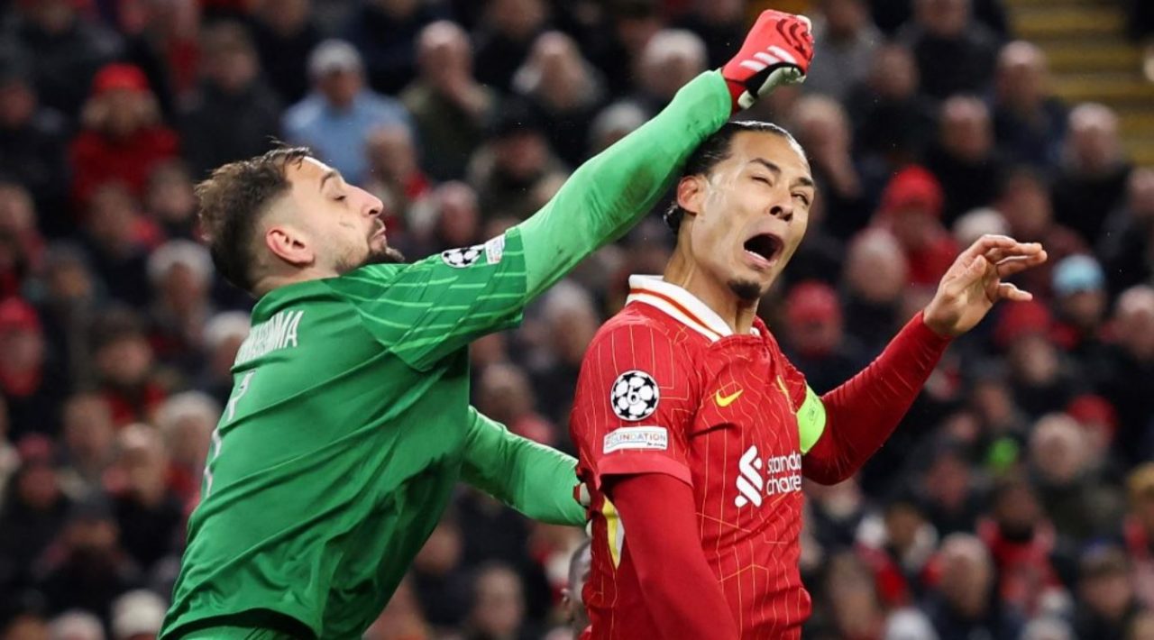 Gianluigi Donnarumma saat melawan Liverpool di Anfield