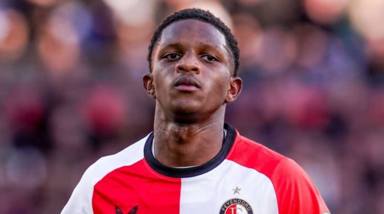 Givairo Read pemain Feyenoord