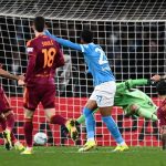 Diawali Harapan, Berakhir Kekecewaan! Donyel Malen Bawa AS Roma Kembali ke Posisi Empat Hasil Napoli vs AS Roma skor akhir 2-2 di Liga Italia