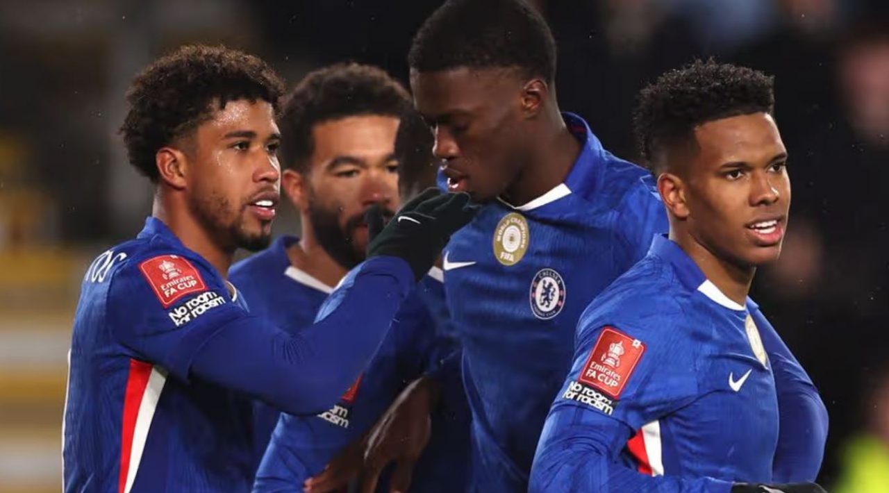 Hull City vs Chelsea - Piala FA